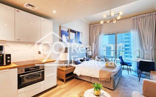 Fully Upgraded | Vacant | Prime Location | Deal