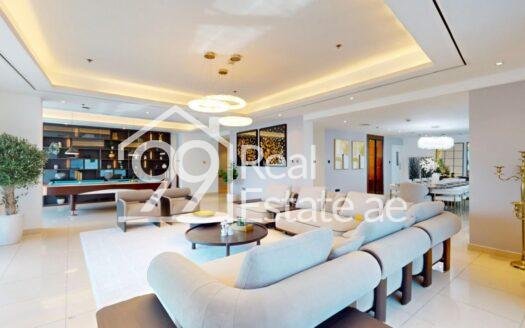 Modern Penthouse | Prime Marina Location | Vacant